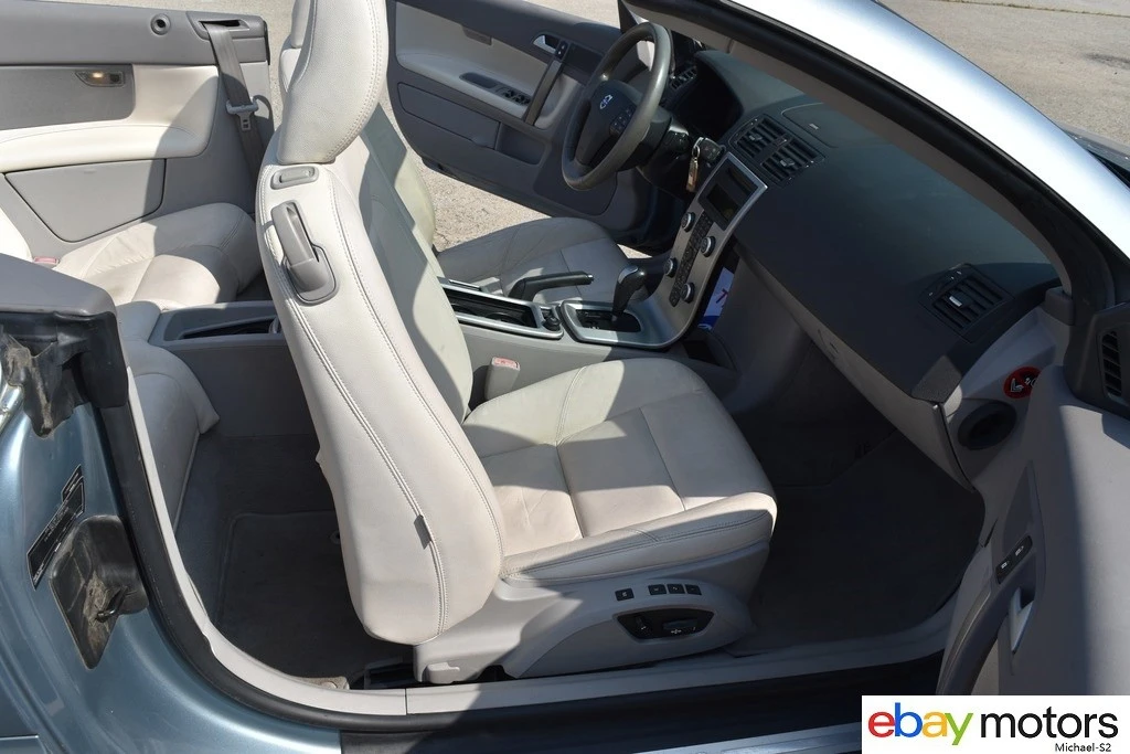 2009 Volvo C70 2nd Gen - Image 14 of 24