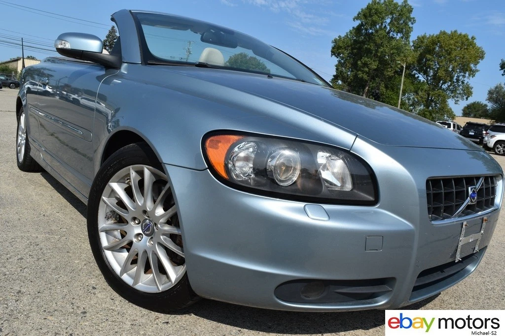 2009 Volvo C70 2nd Gen - Image 2 of 24