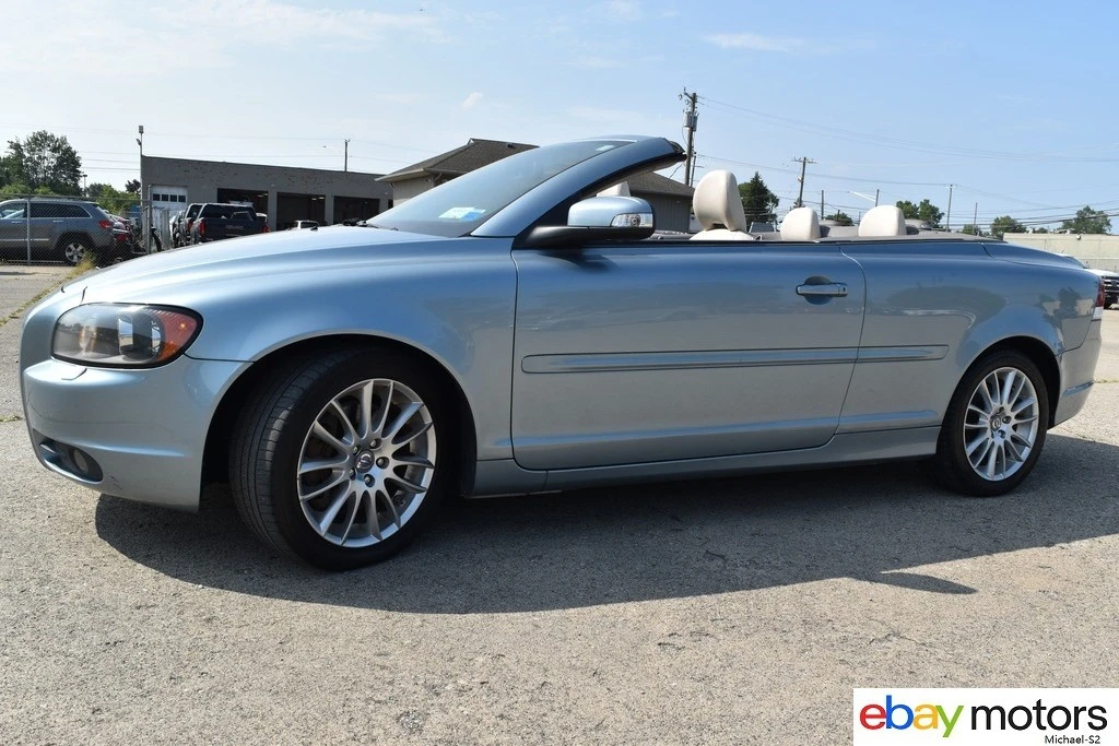 2009 Volvo C70 2nd Gen - Image 8 of 24