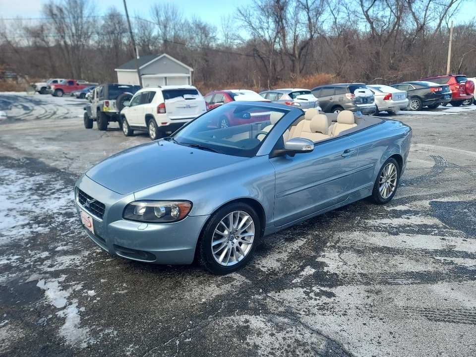2009 Volvo C70 2nd Gen - Image 3 of 21