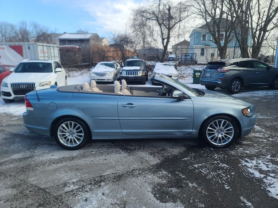 2009 Volvo C70 2nd Gen - Image 8 of 21