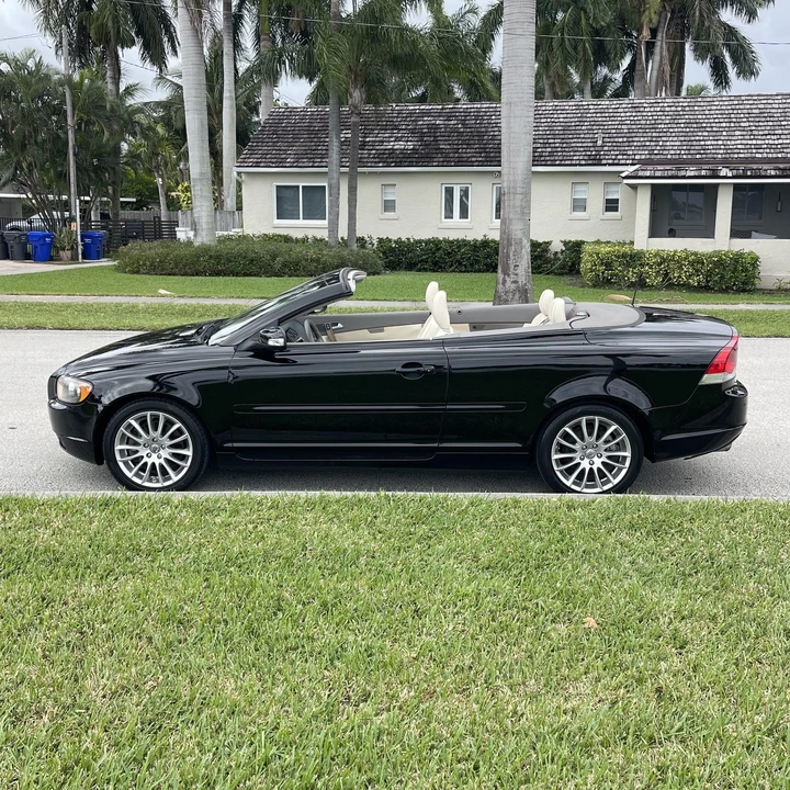 2009 Volvo C70 2nd Gen - Image 7 of 12