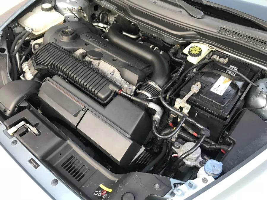 2009 Volvo C70 2nd Gen - Image 6 of 7