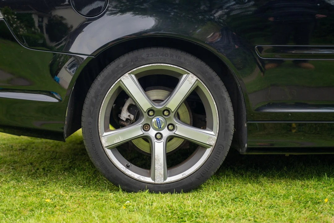2009 Volvo C70 2nd Gen - Image 18 of 30