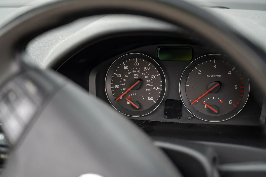 2009 Volvo C70 2nd Gen - Image 29 of 30