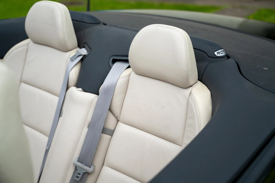 2009 Volvo C70 2nd Gen - Image 24 of 30