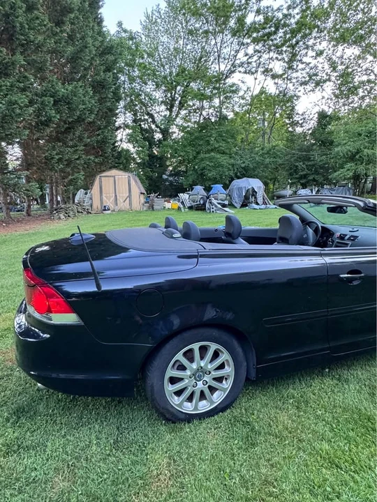 2009 Volvo C70 2nd Gen - Image 6 of 7
