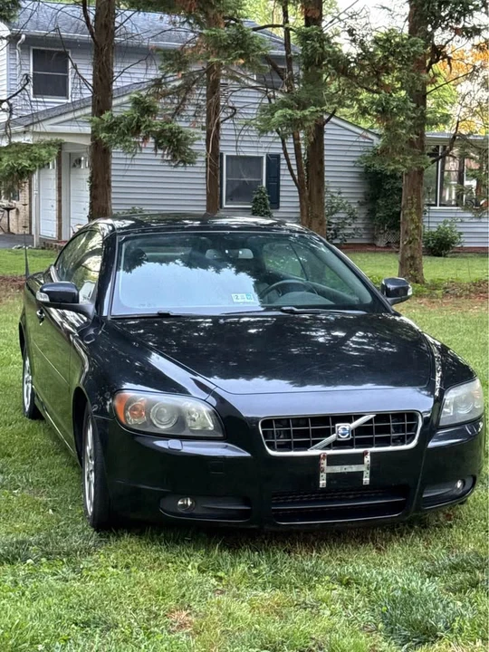 2009 Volvo C70 2nd Gen - Image 4 of 7