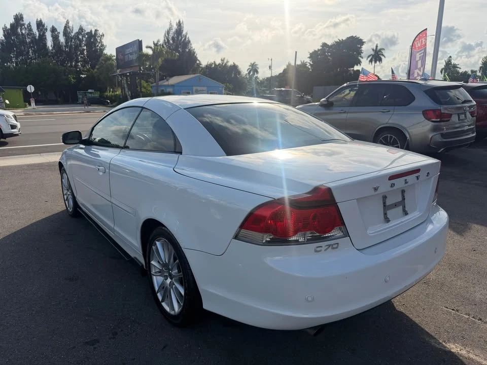 2009 Volvo C70 2nd Gen - Image 10 of 10
