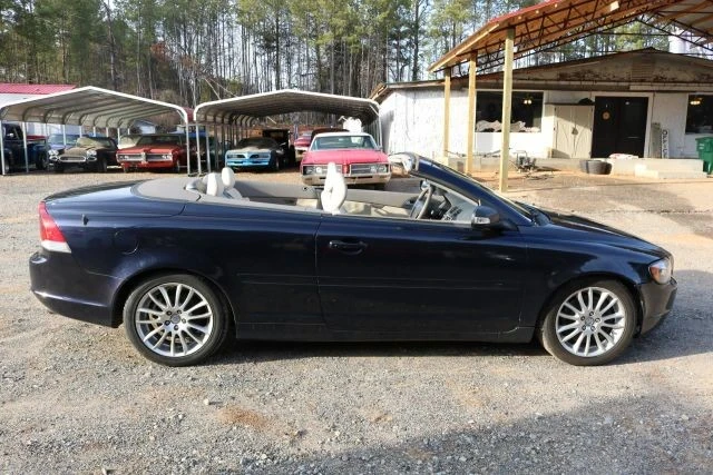 2009 Volvo C70 2nd Gen - Image 15 of 16