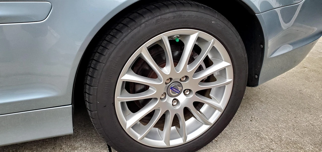 2009 Volvo C70 2nd Gen - Image 15 of 31