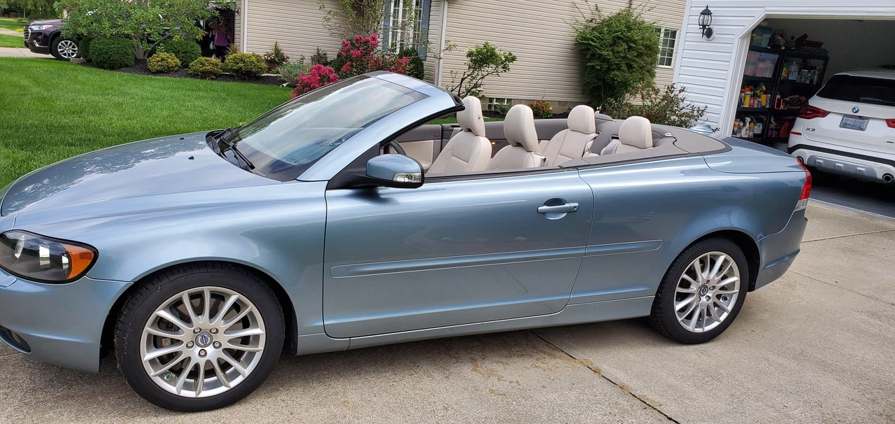 2009 Volvo C70 2nd Gen - Image 6 of 31