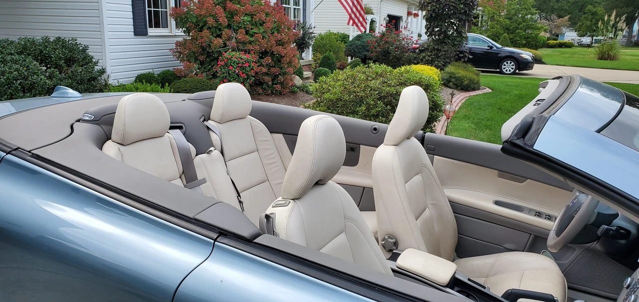 2009 Volvo C70 2nd Gen - Image 18 of 31