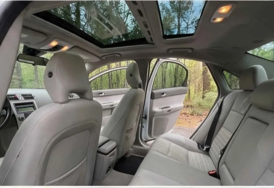 2009 Volvo S40 2nd Gen - Image 3 of 4