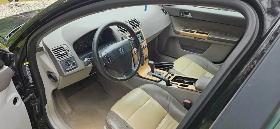 2009 Volvo S40 2nd Gen - Image 3 of 8