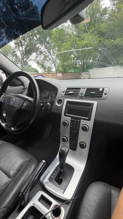 2009 Volvo S40 2nd Gen - Image 11 of 12