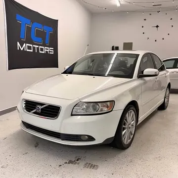 2009 Volvo S40 2.4i Sedan