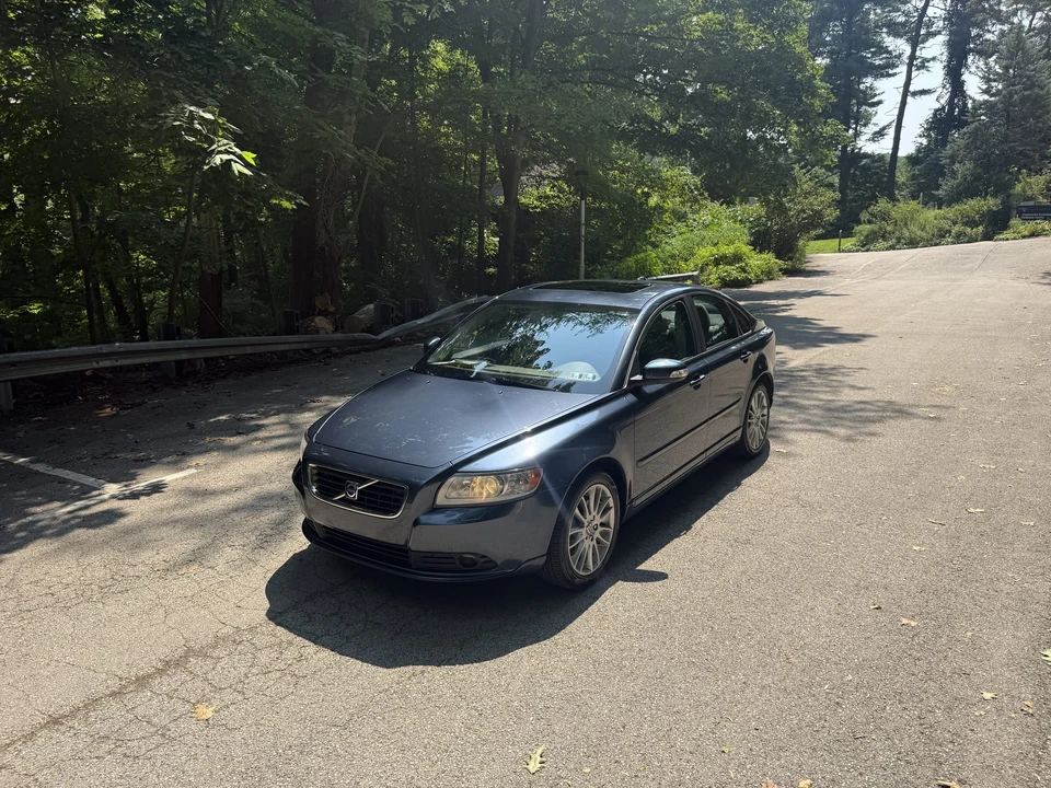 2009 Volvo S40 2nd Gen - Image 2 of 31