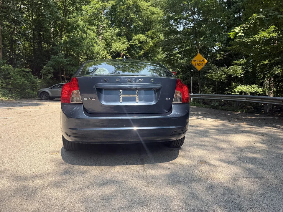 2009 Volvo S40 2nd Gen - Image 15 of 31