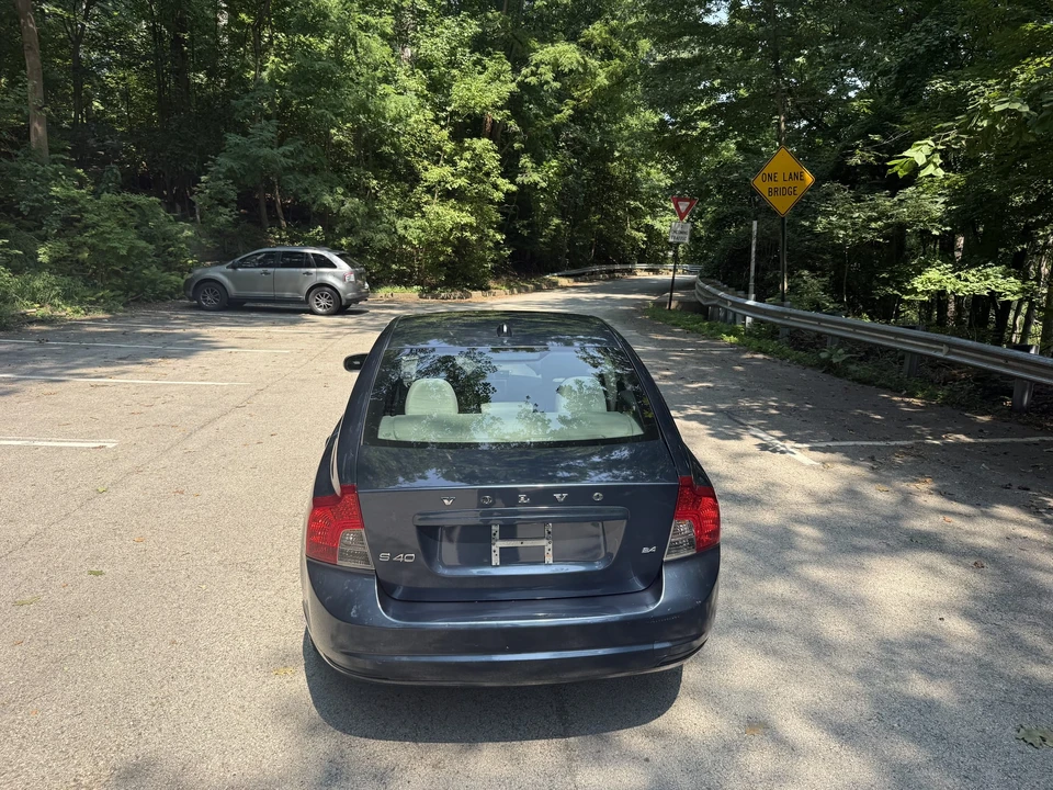 2009 Volvo S40 2nd Gen - Image 17 of 31