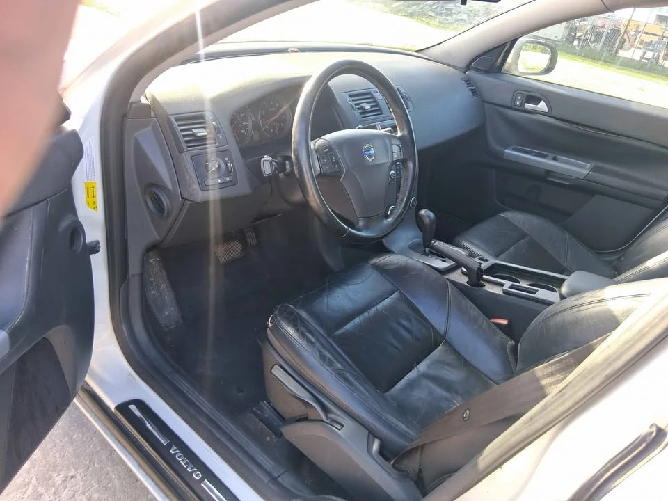 2009 Volvo S40 2nd Gen - Image 5 of 6