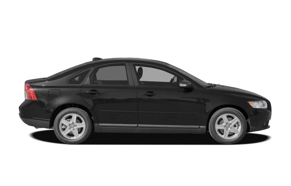 2009 Volvo S40 2nd Gen - Image 3 of 4