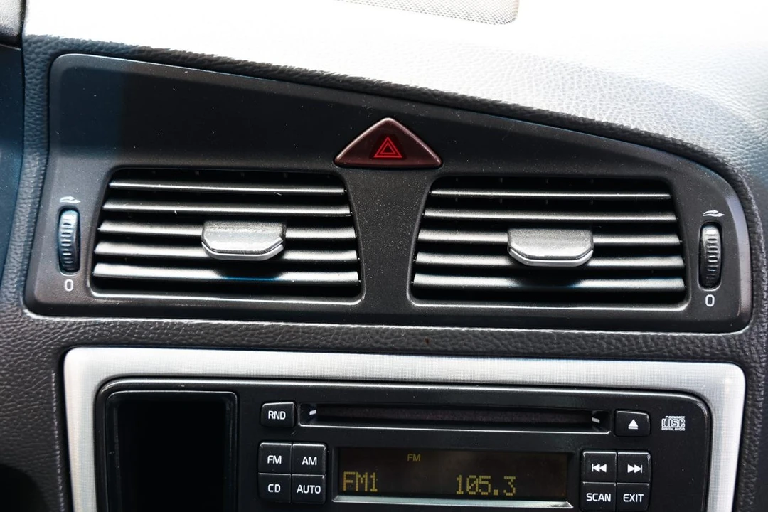 2009 Volvo S60 1st Gen - Image 29 of 31