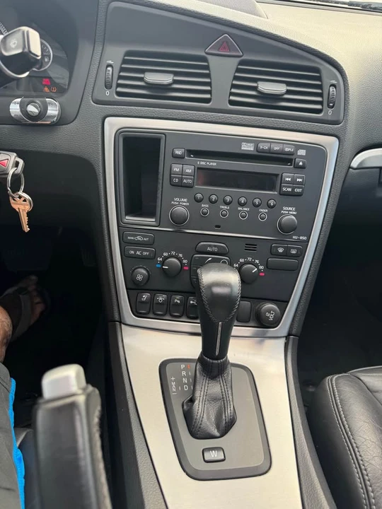 2009 Volvo S60 1st Gen - Image 14 of 18