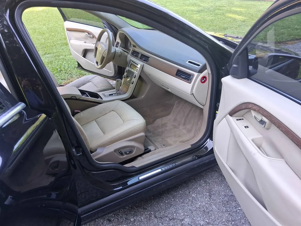 2009 Volvo S80 2nd Gen - Image 15 of 19
