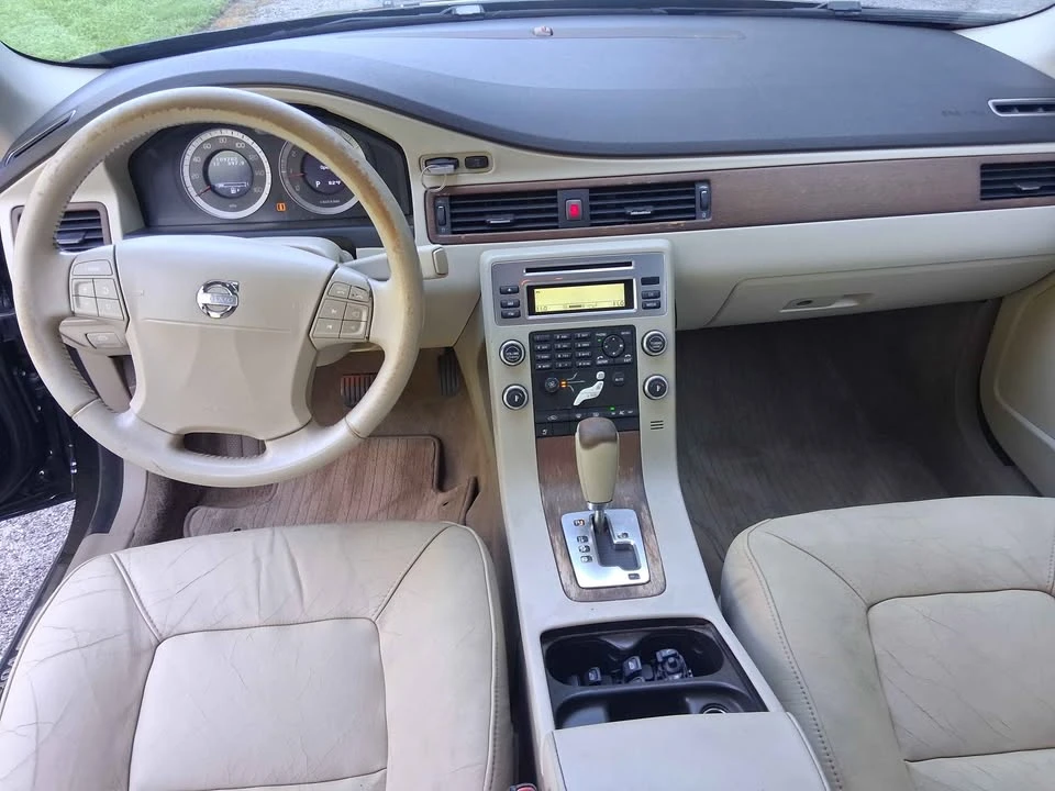 2009 Volvo S80 2nd Gen - Image 13 of 19