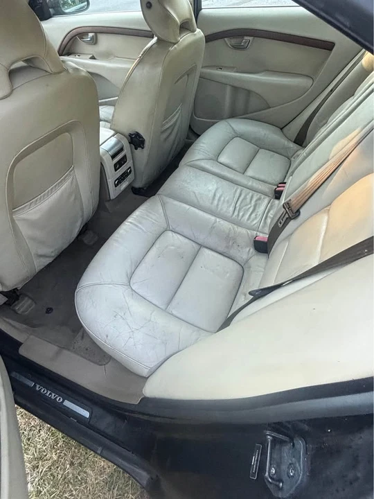 2009 Volvo S80 2nd Gen - Image 5 of 6