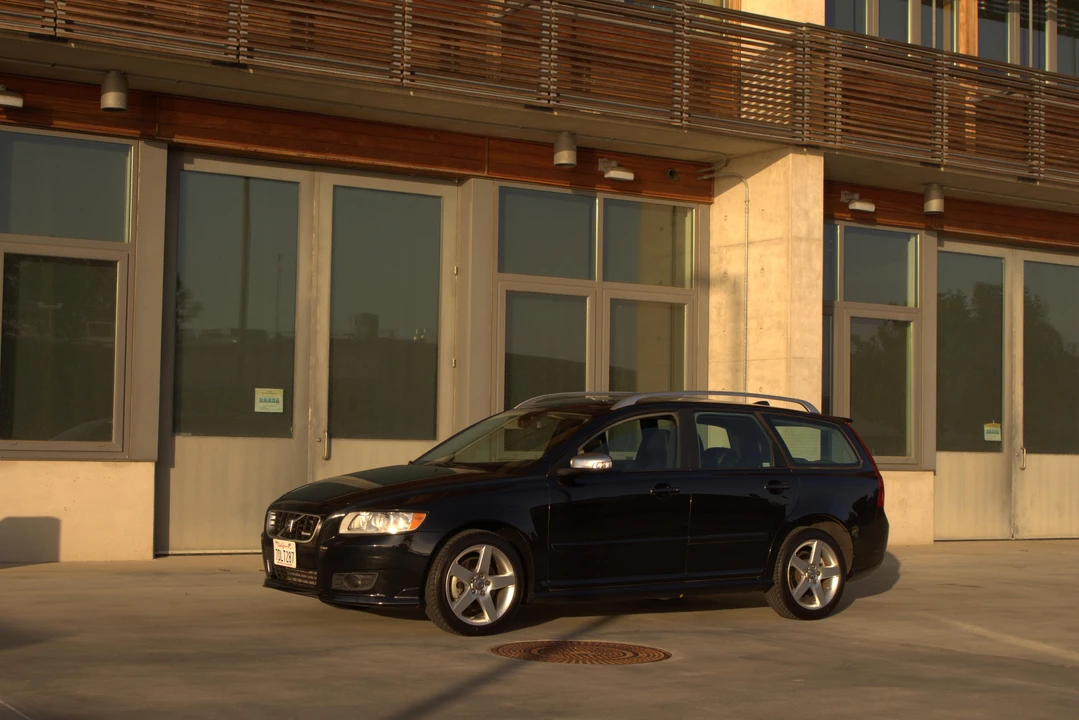 2009 Volvo V50 - Image 10 of 31