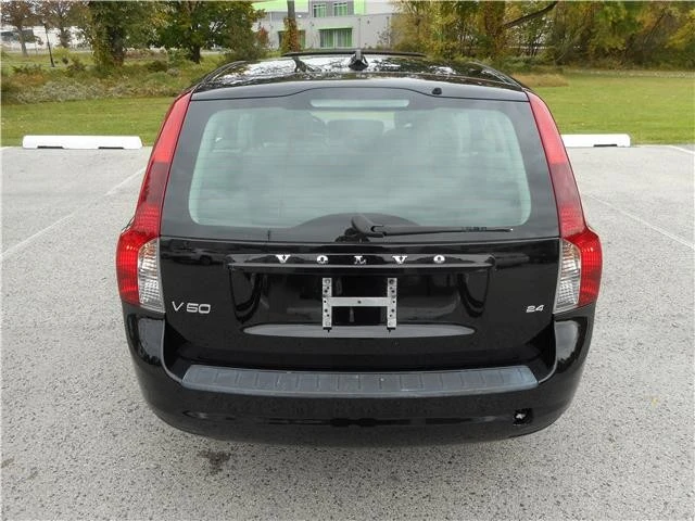 2009 Volvo V50 - Image 5 of 12