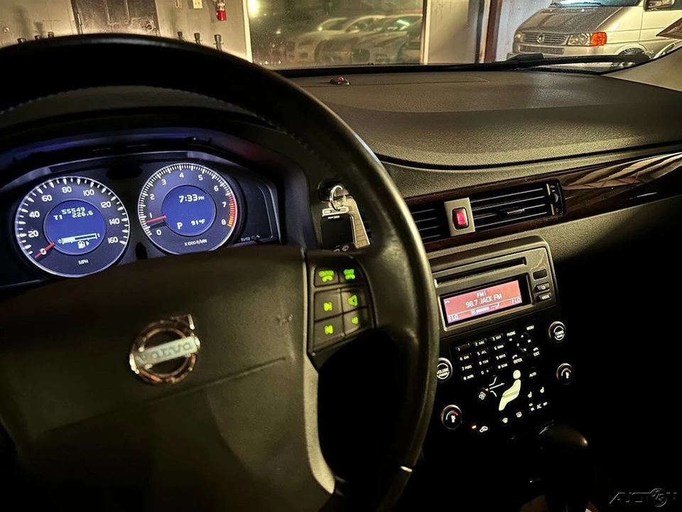 2009 Volvo V70 3rd Gen - Image 22 of 24