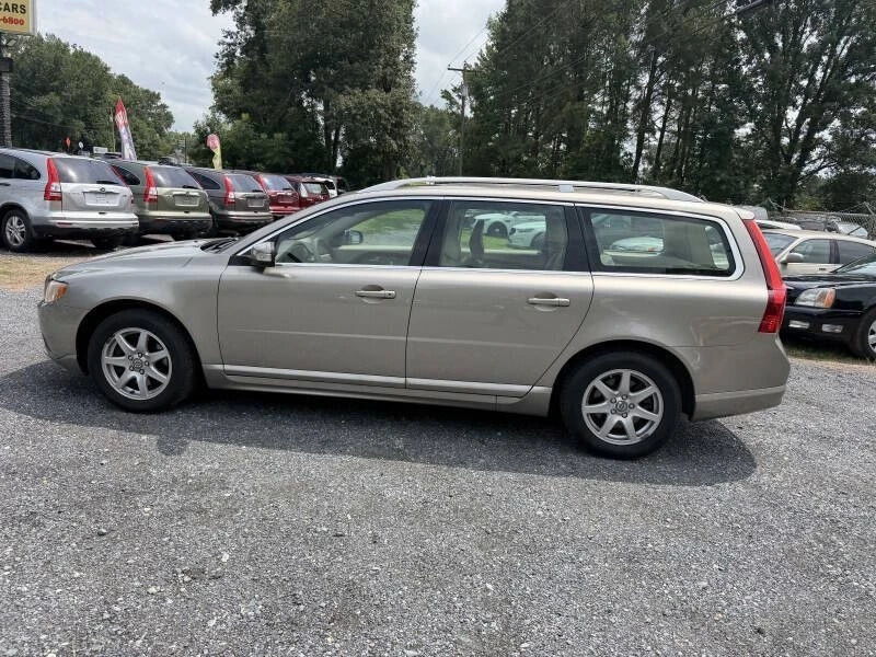 2009 Volvo V70 3rd Gen - Image 11 of 25