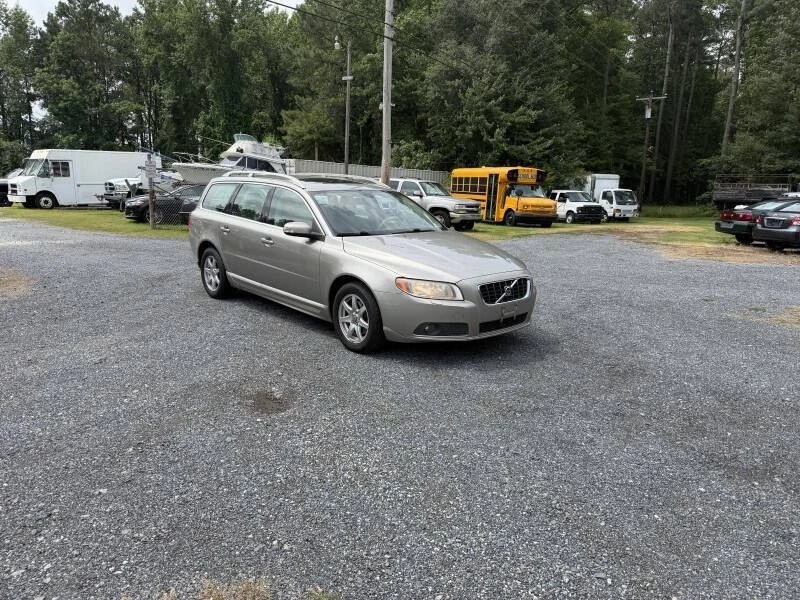 2009 Volvo V70 3rd Gen - Image 5 of 25
