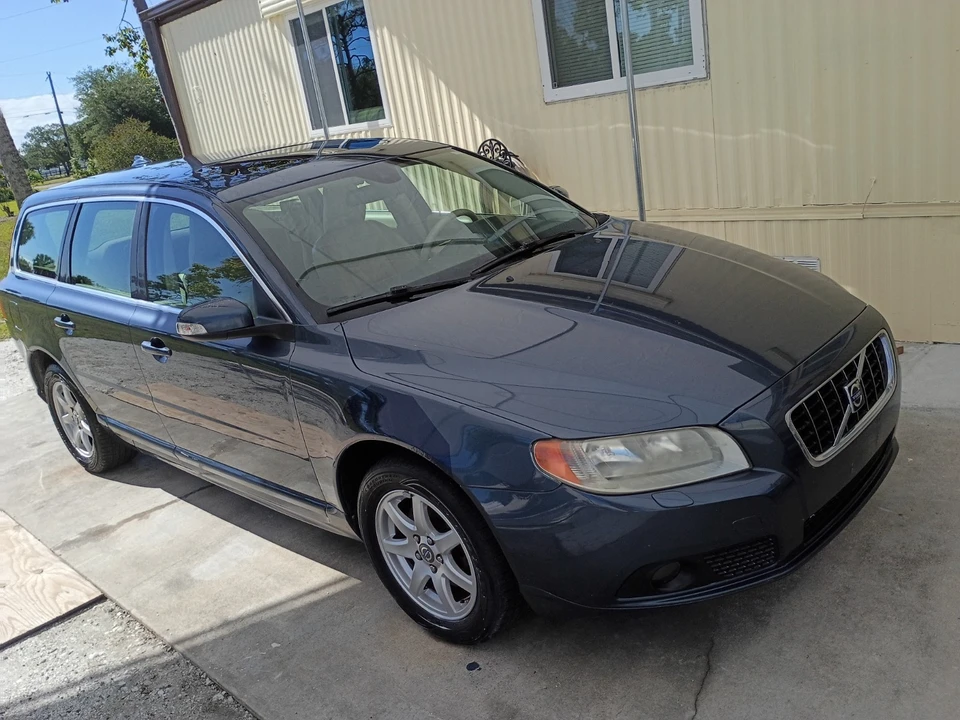 2009 Volvo V70 3rd Gen - Image 7 of 21