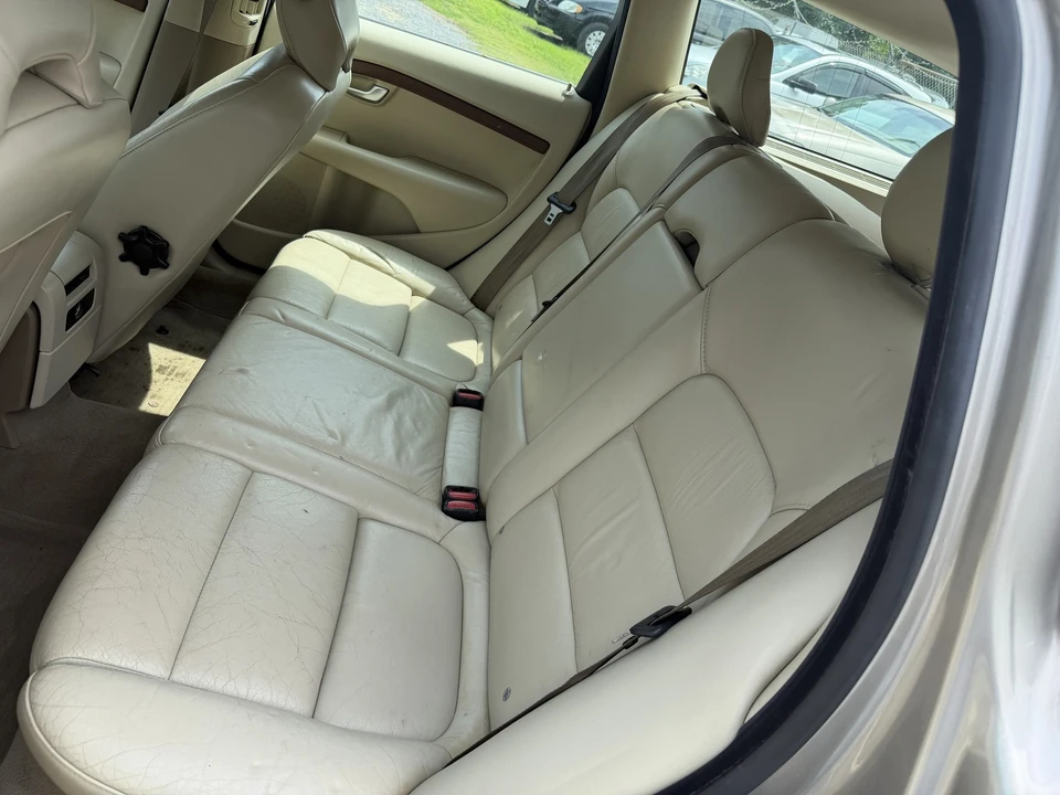 2009 Volvo V70 3rd Gen - Image 20 of 24