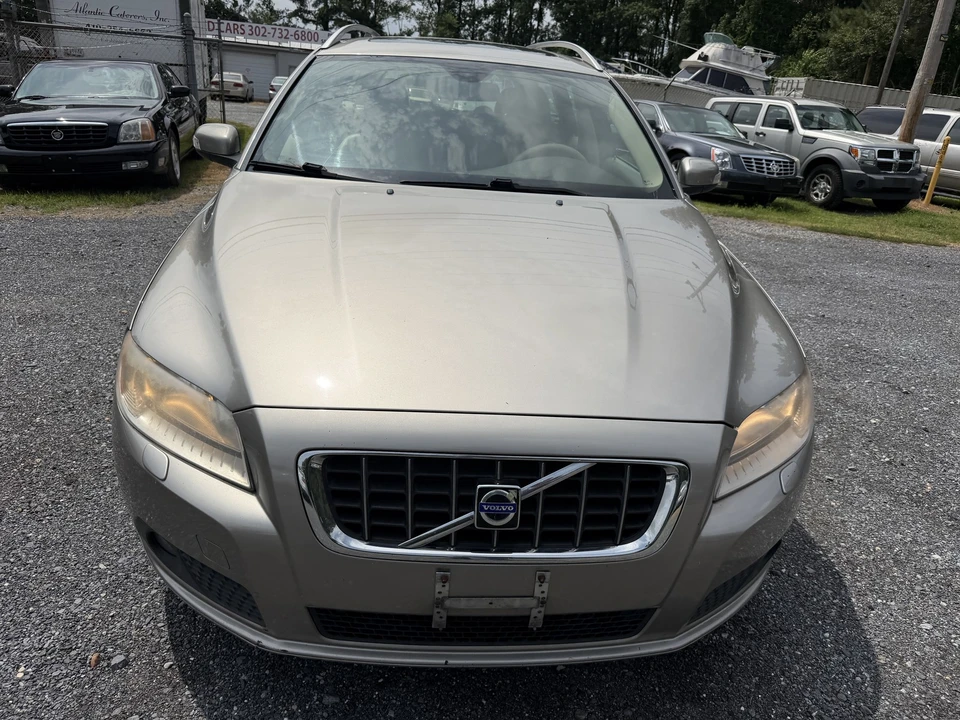 2009 Volvo V70 3rd Gen - Image 12 of 24