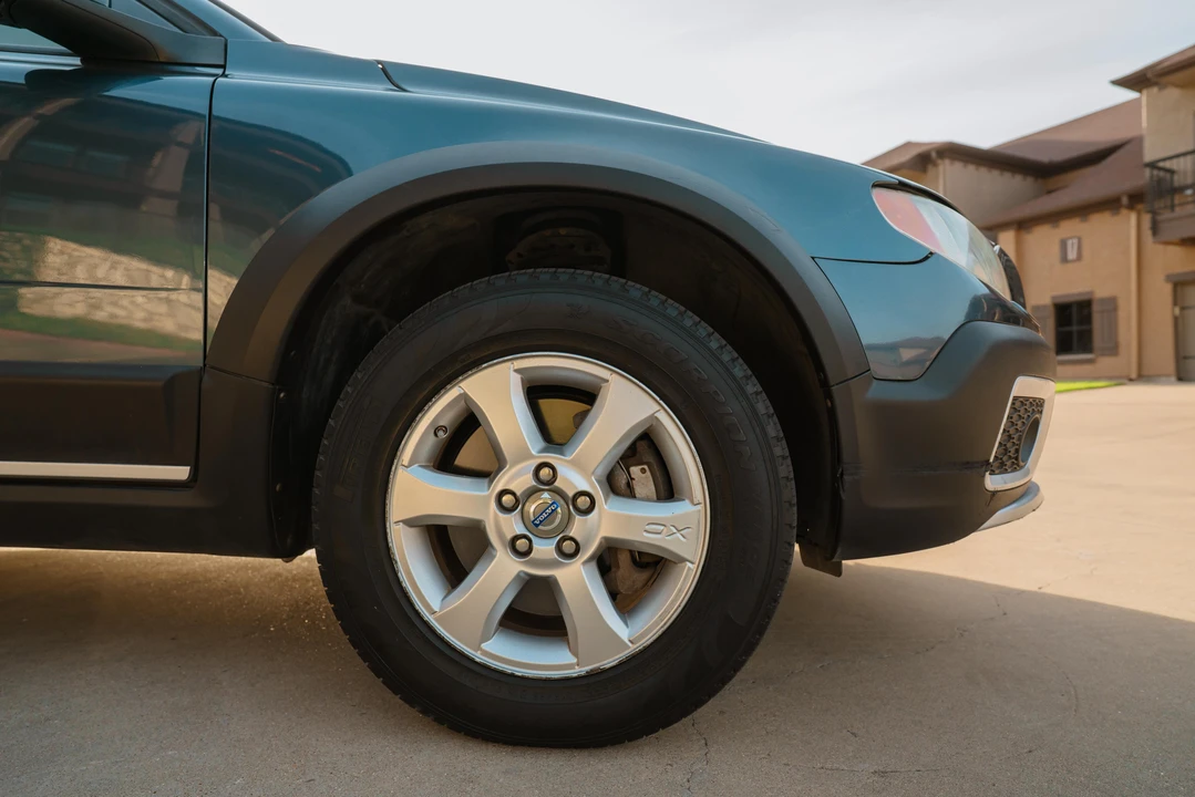 2009 Volvo XC70 3rd Gen - Image 28 of 31
