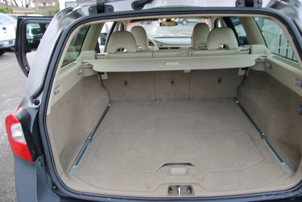 2009 Volvo XC70 3rd Gen - Image 21 of 21