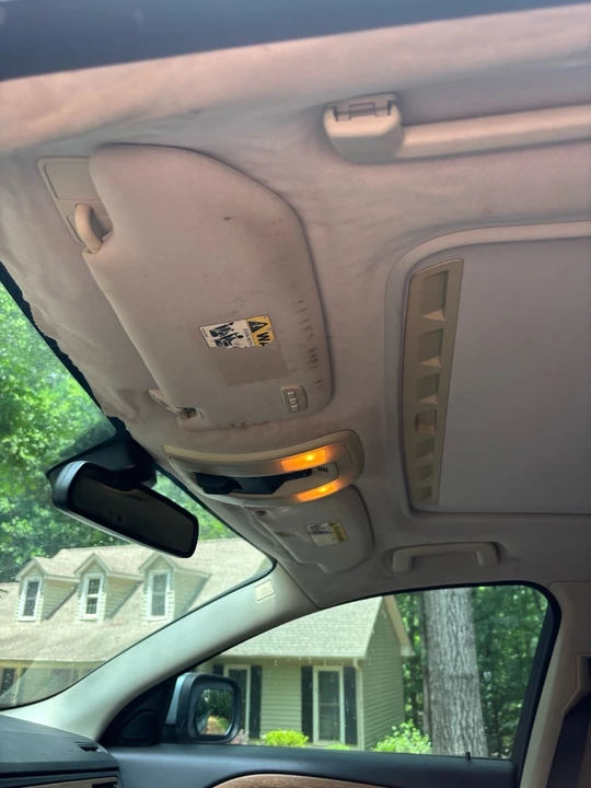 2009 Volvo XC70 3rd Gen - Image 16 of 20