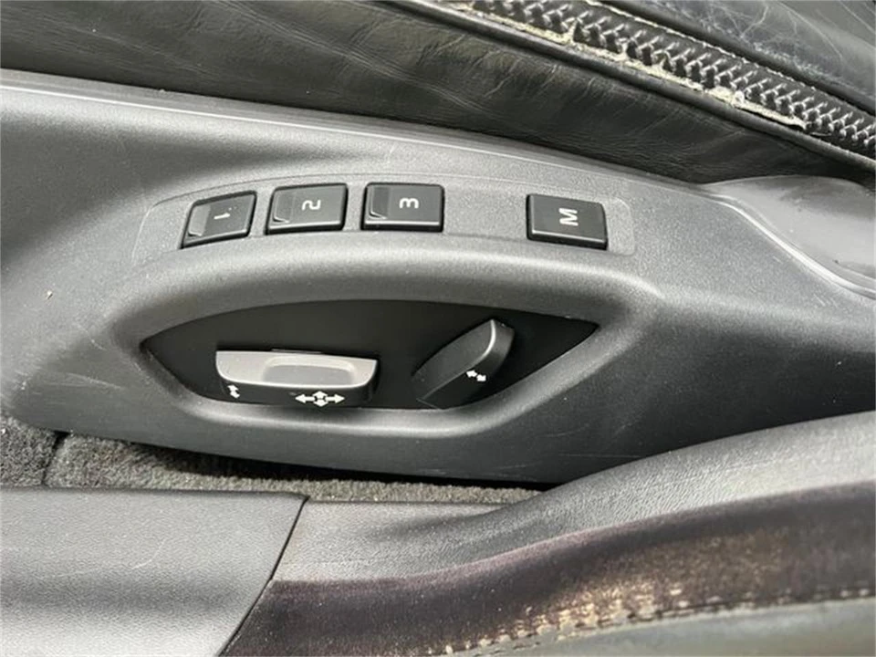 2009 Volvo XC70 3rd Gen - Image 23 of 31