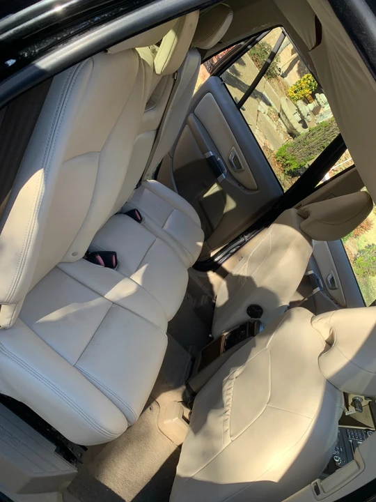 2009 Volvo XC90 1st Gen - Image 14 of 15
