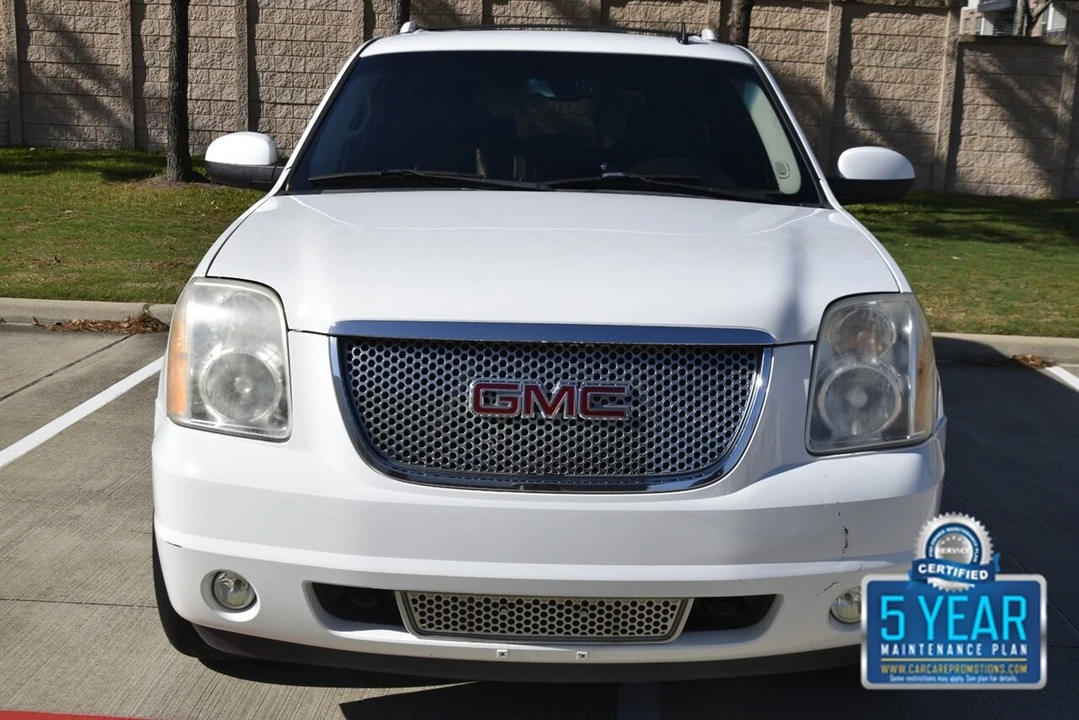 2009 GMC Yukon 3rd Gen - Image 2 of 4