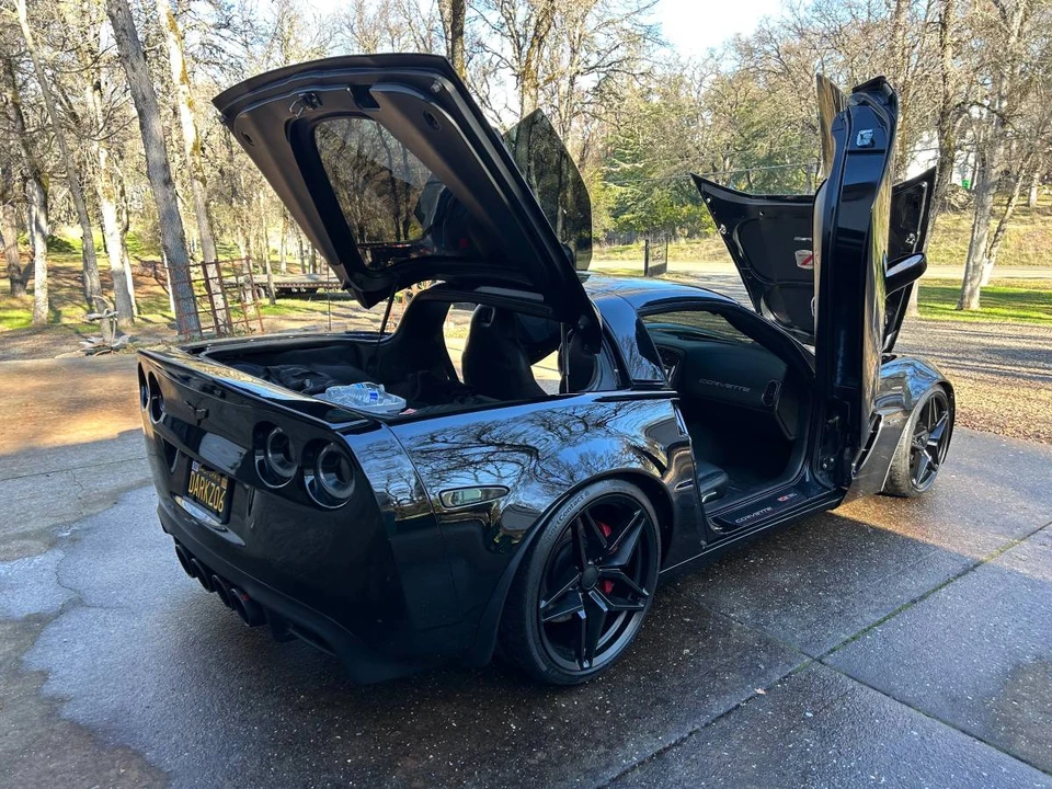 2009 Chevrolet Corvette C6 Z06 - Image 3 of 23