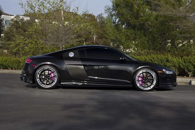 2009 Audi 42 R8 - Image 2 of 3