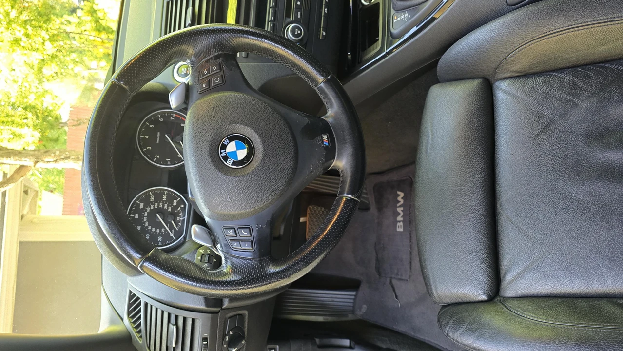 2009 BMW E82 135i & 135is - Image 8 of 9