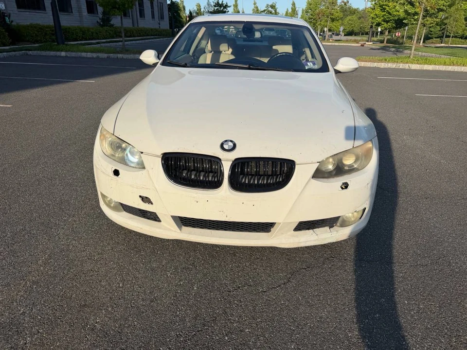2009 BMW E90 3 Series Sedan - Image 3 of 12
