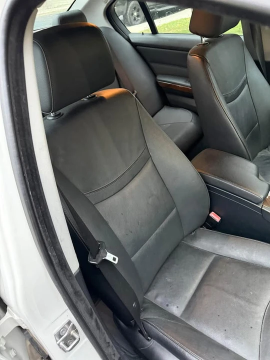 2009 BMW E90 3 Series Sedan - Image 10 of 10